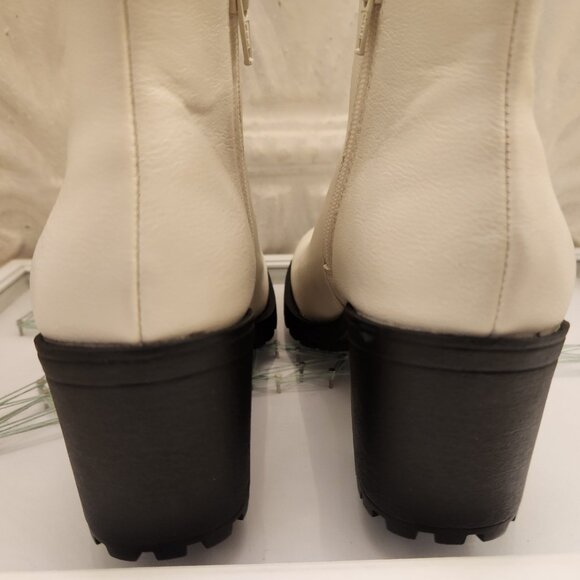 Sun + Stone "Morghan" White Booties. NIB. Size 7 - Picture 6 of 10